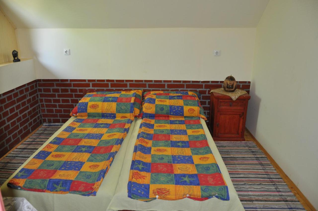 R&B Vendeghaz Appartement Balatonakarattya Buitenkant foto